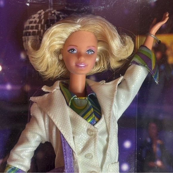 Mattel 1998 70’s Disco Barbie Doll - Picture 2 of 3